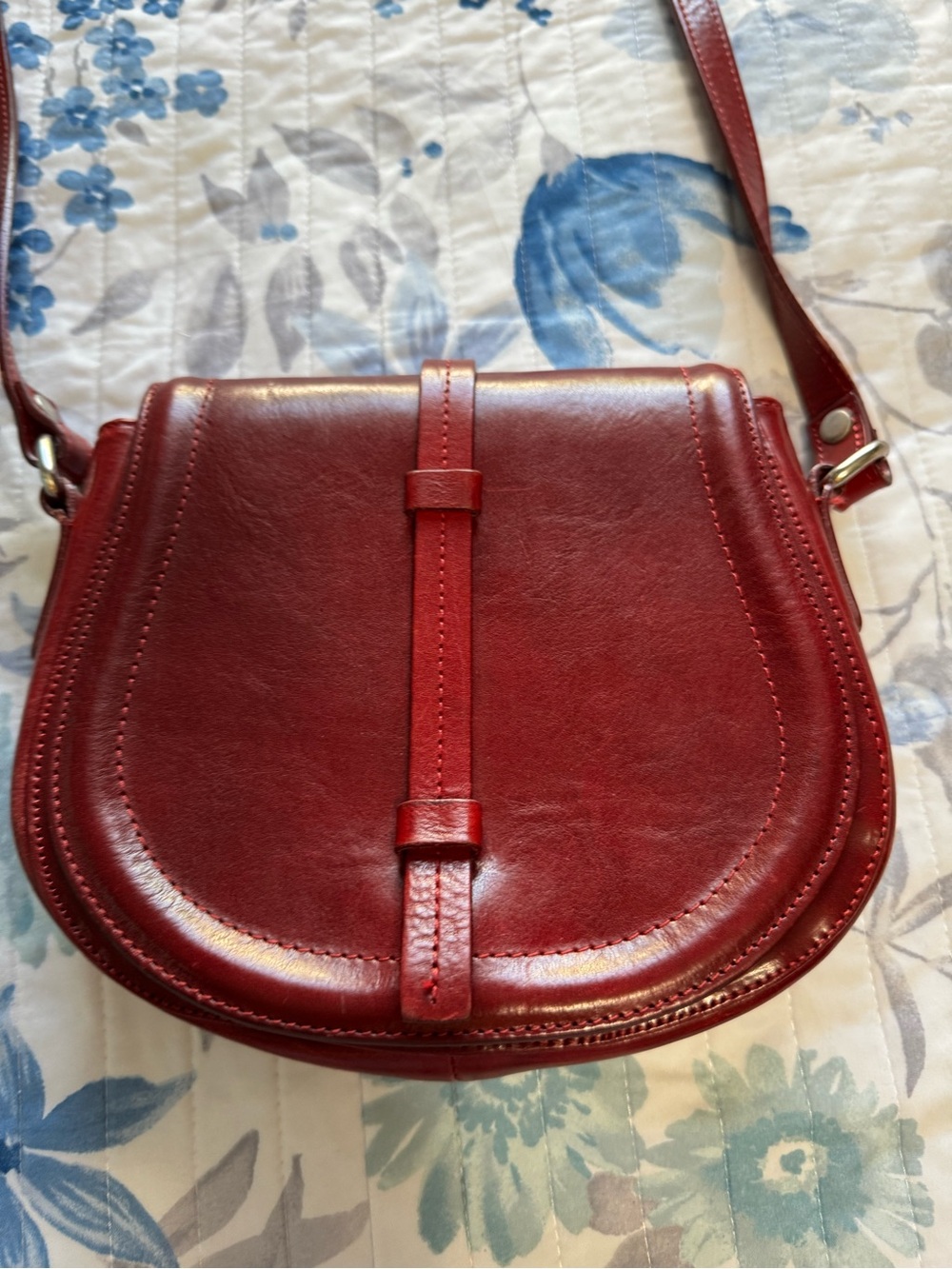 Valentina Red Leather Saddle Crossbody Bag